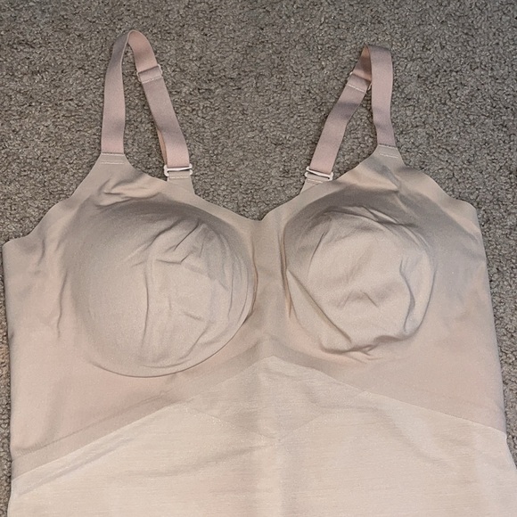 Honeylove SuperPower Mid-Thigh Bodysuit Over Bust Sand 2X - Picture 5 of 9